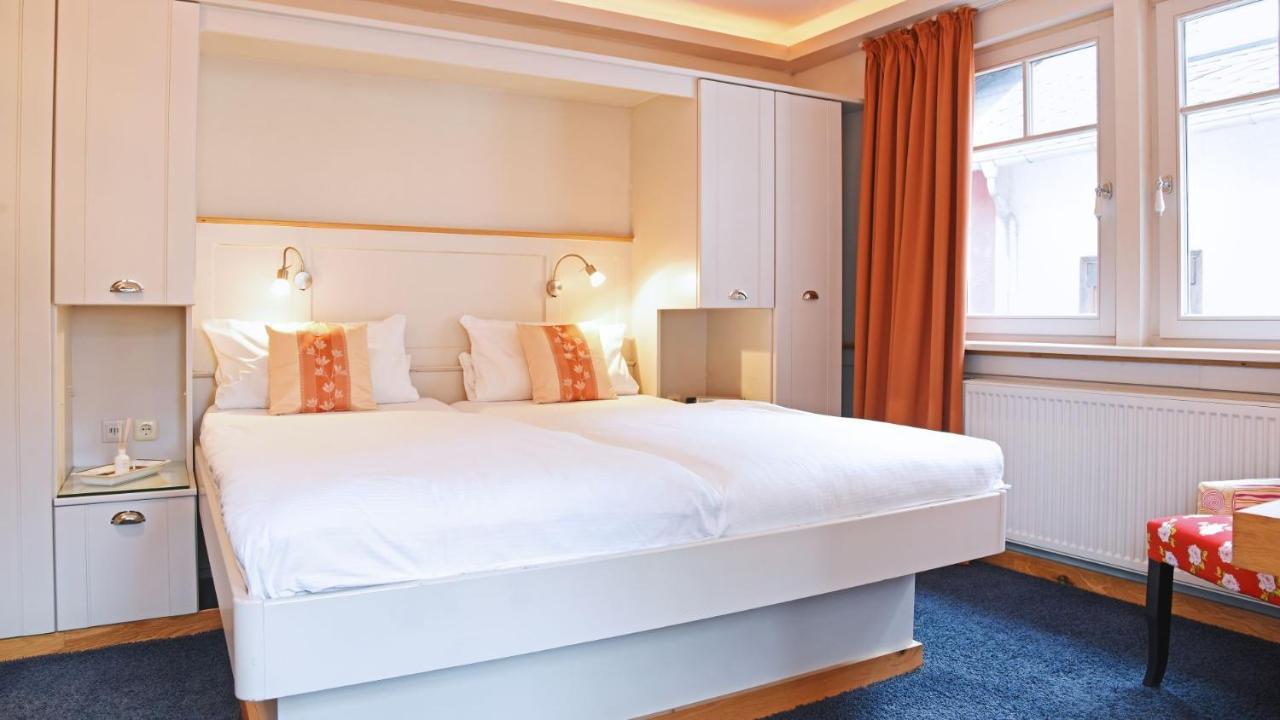 Rhein Hotel 바하라흐 외부 사진